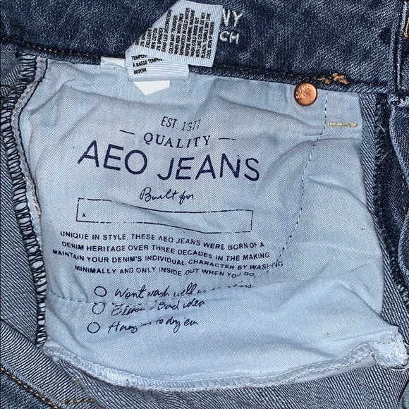 American Eagle Medium Wash Skinny Stretch Jeans - Picture 4 of 8